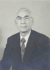 吉田 八五郎