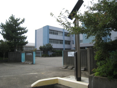 御坊中学校