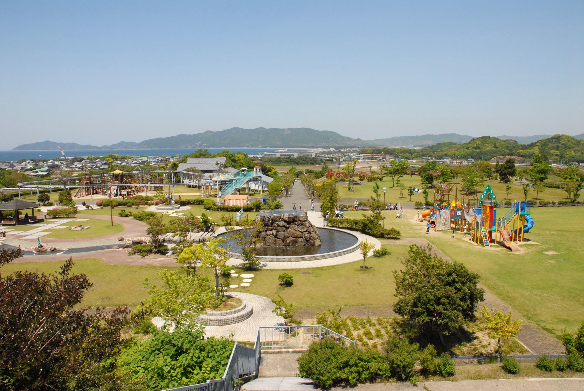 市民憩いの広場遠景